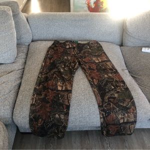 Cabelas polyester pants